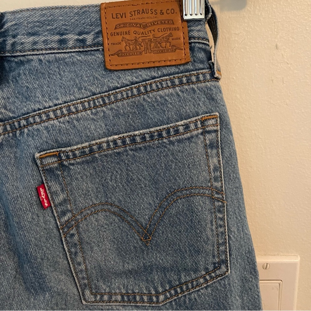 Levi’s Wedgie Straight Jeans